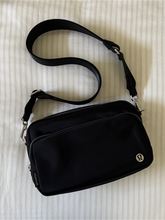 everyday crossbody bag lululemon Everywhere Belt 1L (Neo Mint) Everywhere Crossbody 3L Large *Metal